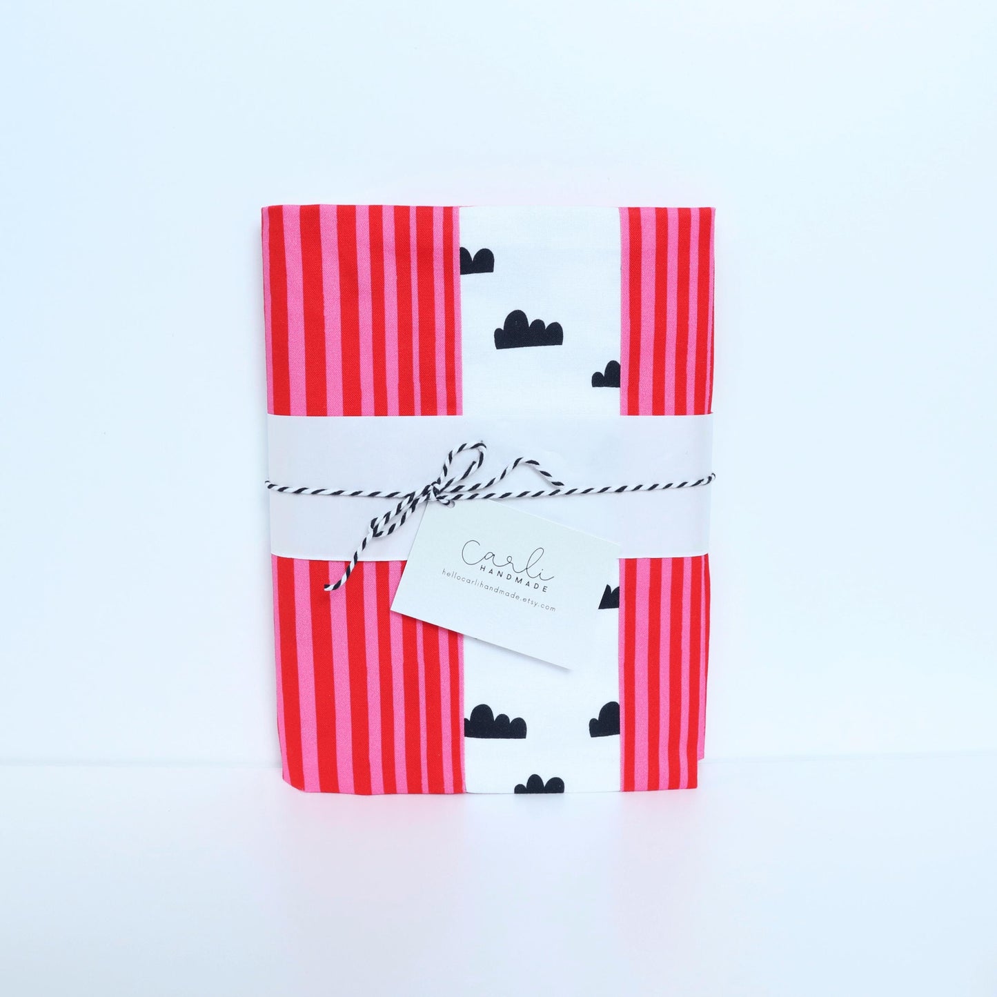 Notebook Gift Set - 300 Page A5 Lined Notebook with Pockets & Retractable Pen | Red and Pink Stripe